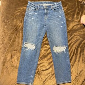 Old Navy Boyfriend Jeans. size 4